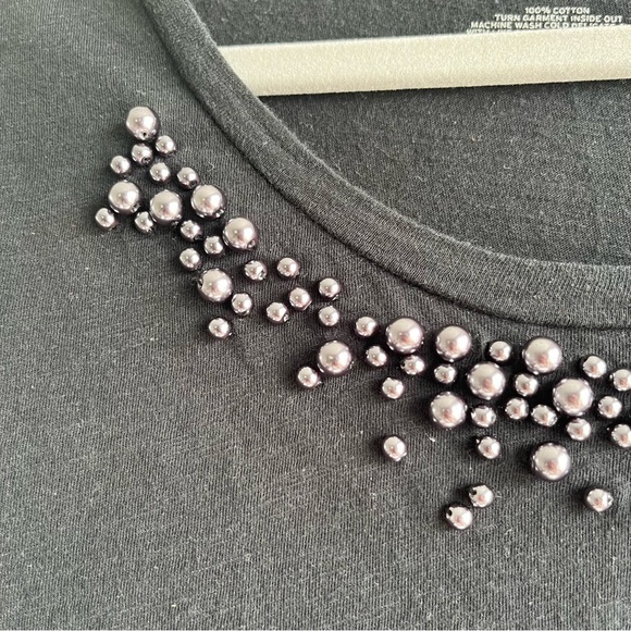 Merona black short sleeve beaded embellished neckline scoop neck tee - Picture 3 of 4